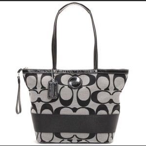 Coach tote purse, lots of use left!